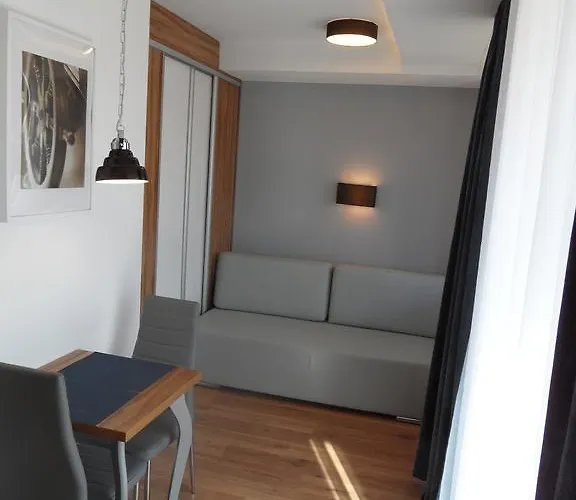 Marina Plaza Apartmán *