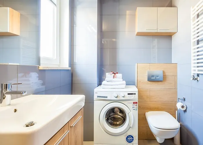 Marina Plaza Апартаменты